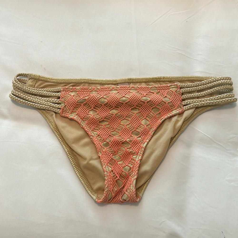 Luli Fama bikini bottom